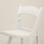 Silla plegable de resina blanca TitanPRO™ 100 unidades